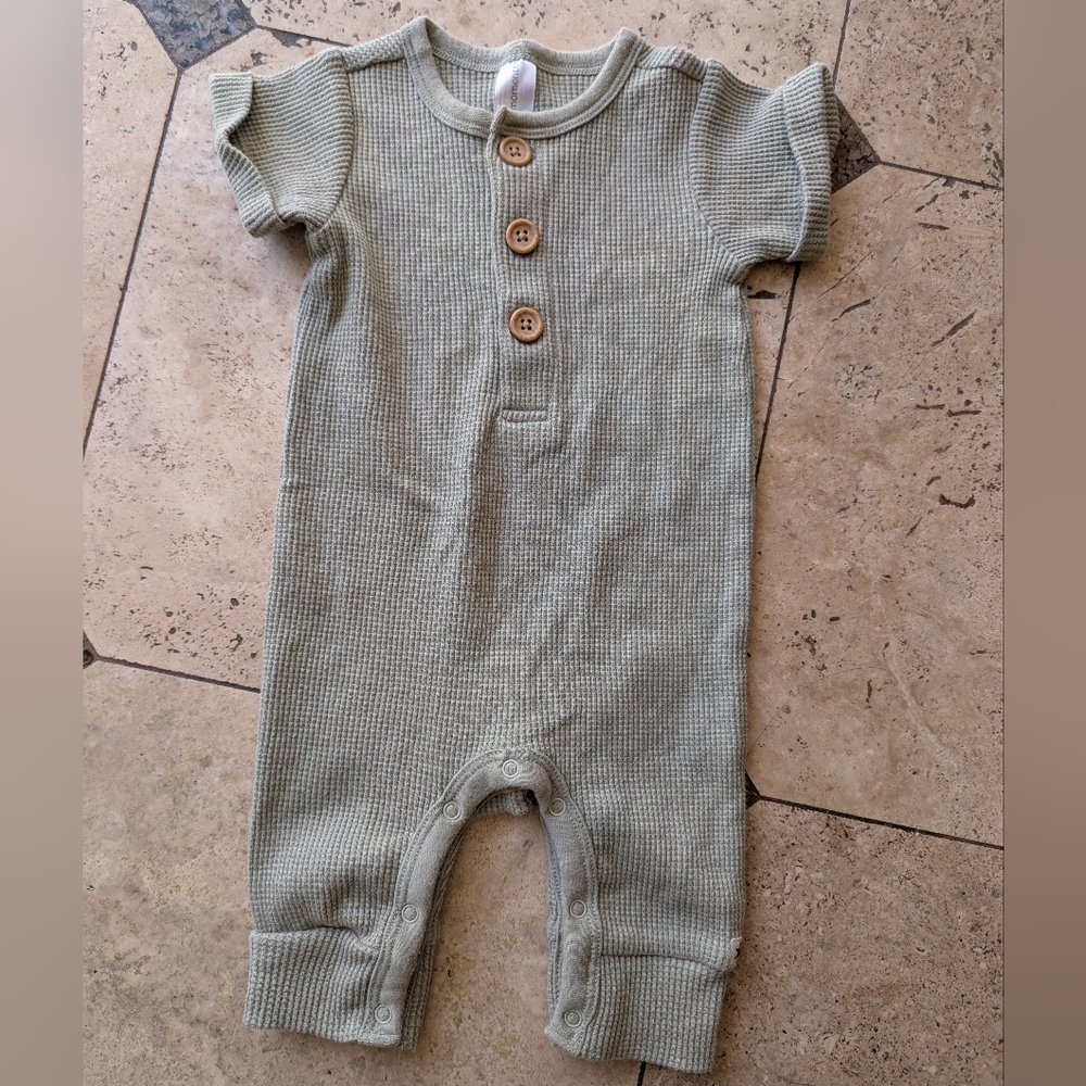Baby Bundle - Picture 2 of 7